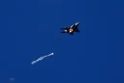 Report: Israel preparing strike on Iranian nuclear facilities, US intelligence says