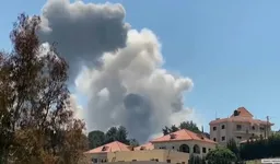 قتيل و8 جرحى بسلسة غارات إسرائيلية "عنيفة" على النبطية جنوبي لبنان