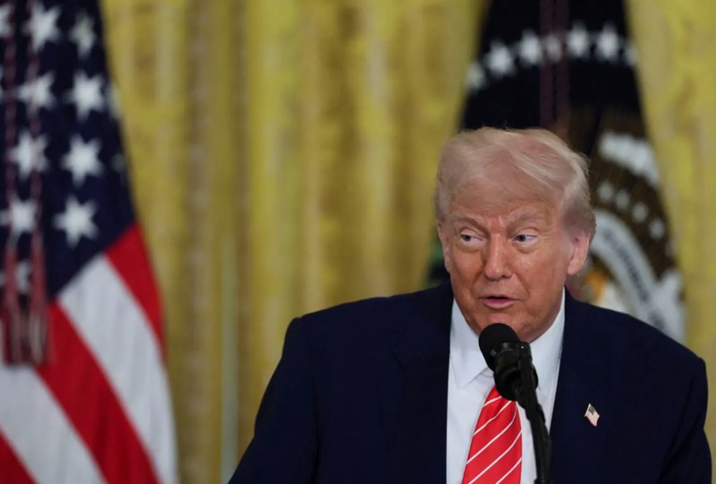Трамп повика на 30-дневно безусловно примирје меѓу Русија и Украина