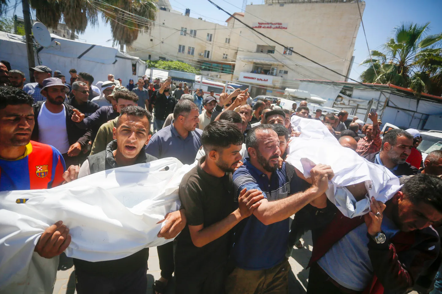 حصيلة الإبادة في غزة تقترب من 53 ألف شهيد.. ويونيسف تنتقد طريقة توزيع المساعدات
