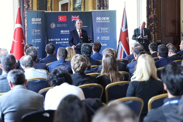 Türkiyə - Böyük Britaniya Azad Ticarət Sazişi yenilənir