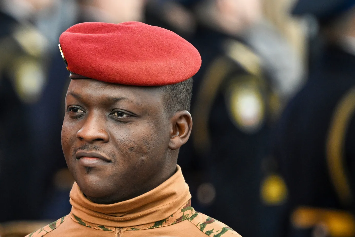 Le Burkina Faso libère 8 membres d'une ONG arrêtés pour "espionnage"