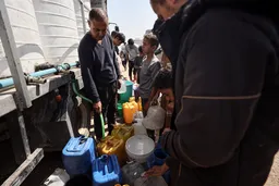Autoritetet paralajmërojnë se palestinezët në Gaza përballen me një krizë të paparë uji