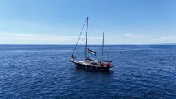 Israel plans to block vessel seeking to break Gaza siege