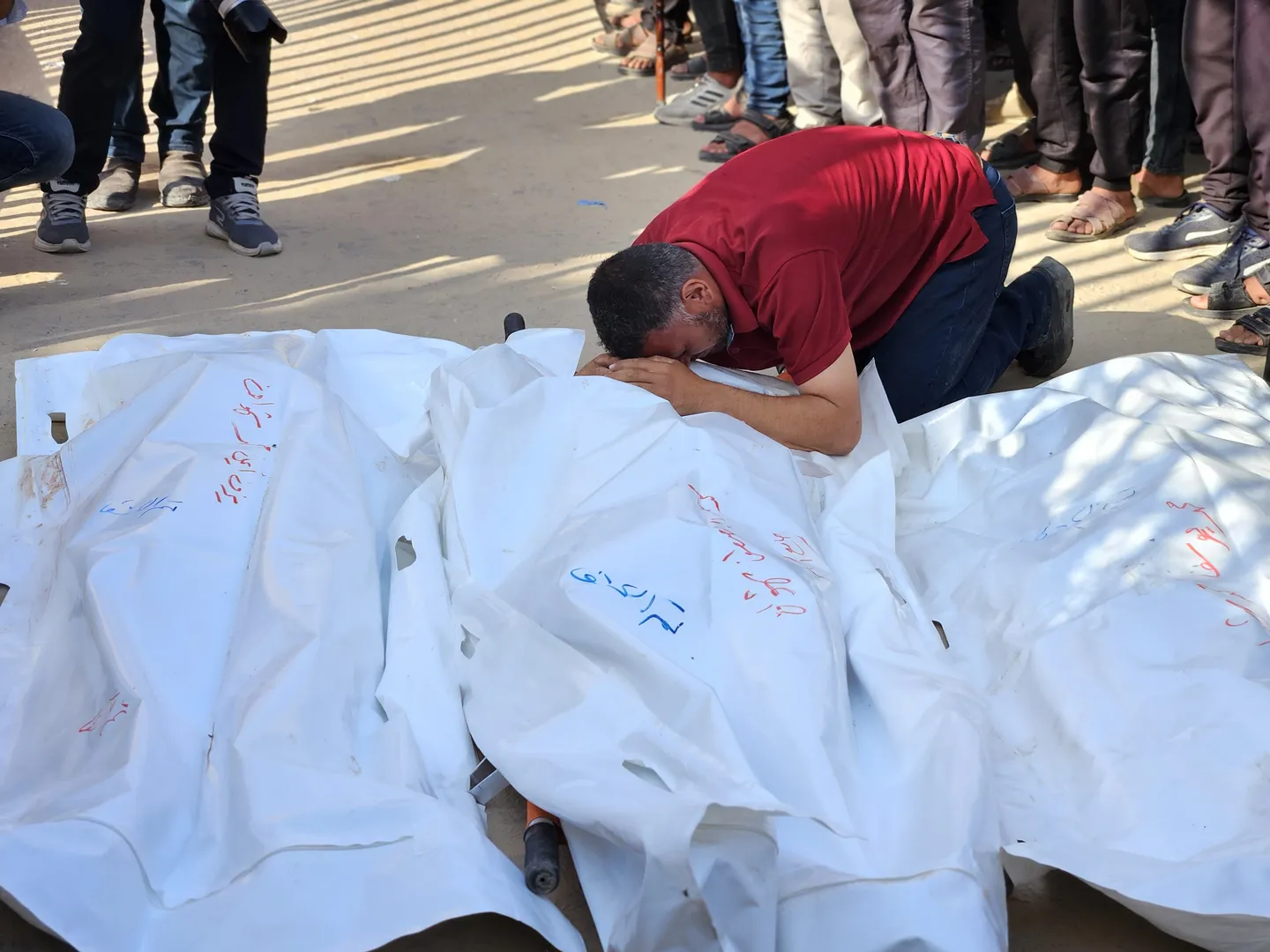 U izraelskim napadima u Gazi ubijena 23 Palestinca, 17 u blizini izraelskog "punkta za pomoć"