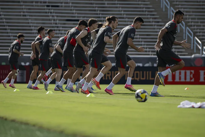 Europese teams vestigen nieuw omzetrecord van meer dan 35 miljard dollar, aldus de UEFA