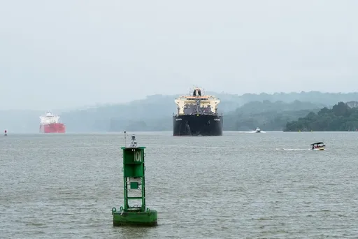 EE.UU. y China libran la batalla marítima global: ¿qué implica esto para los puertos y los mares?