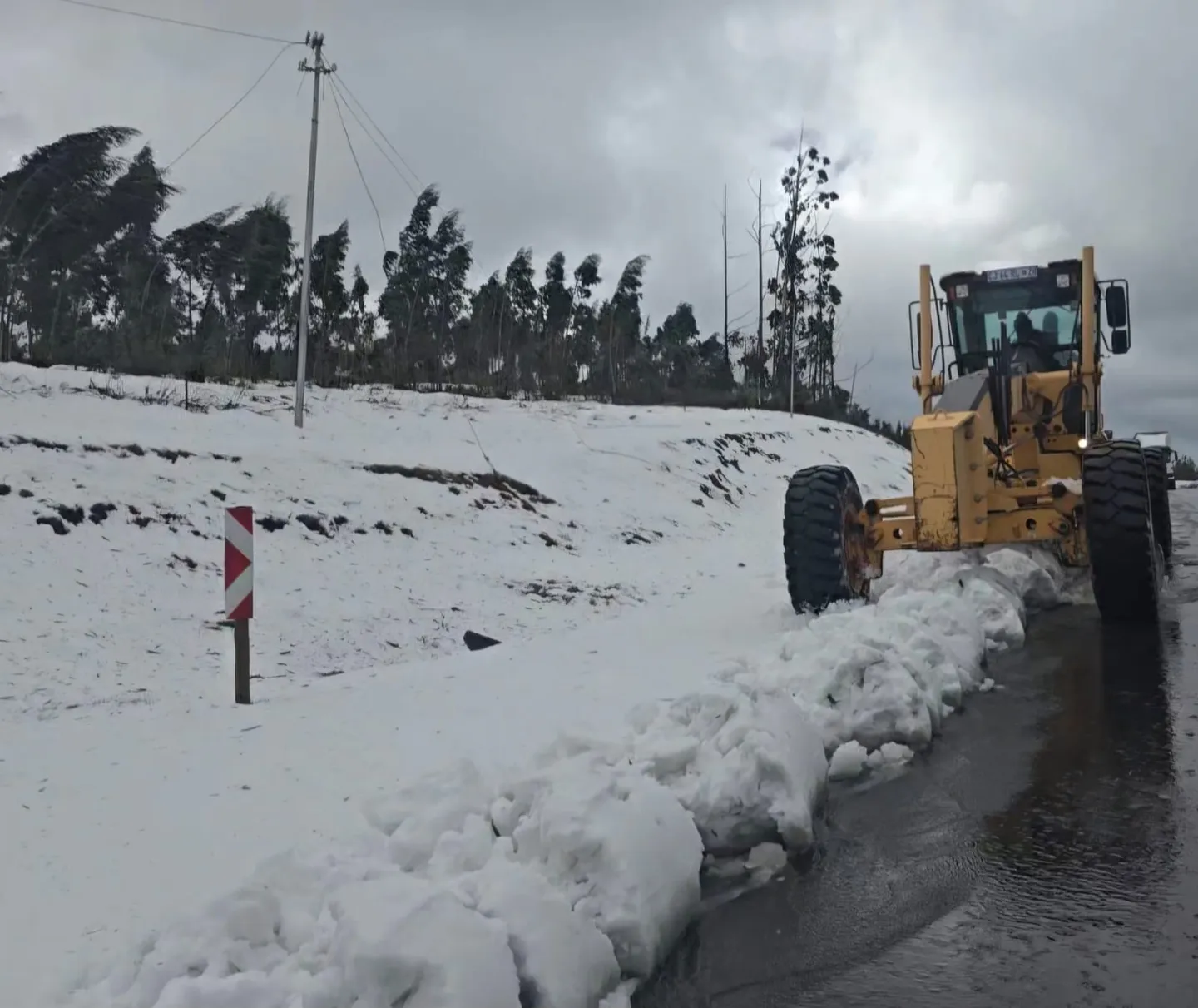 More snow, flood warnings as severe weather lashes South Africa