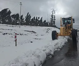 More snow, flood warnings as severe weather lashes South Africa