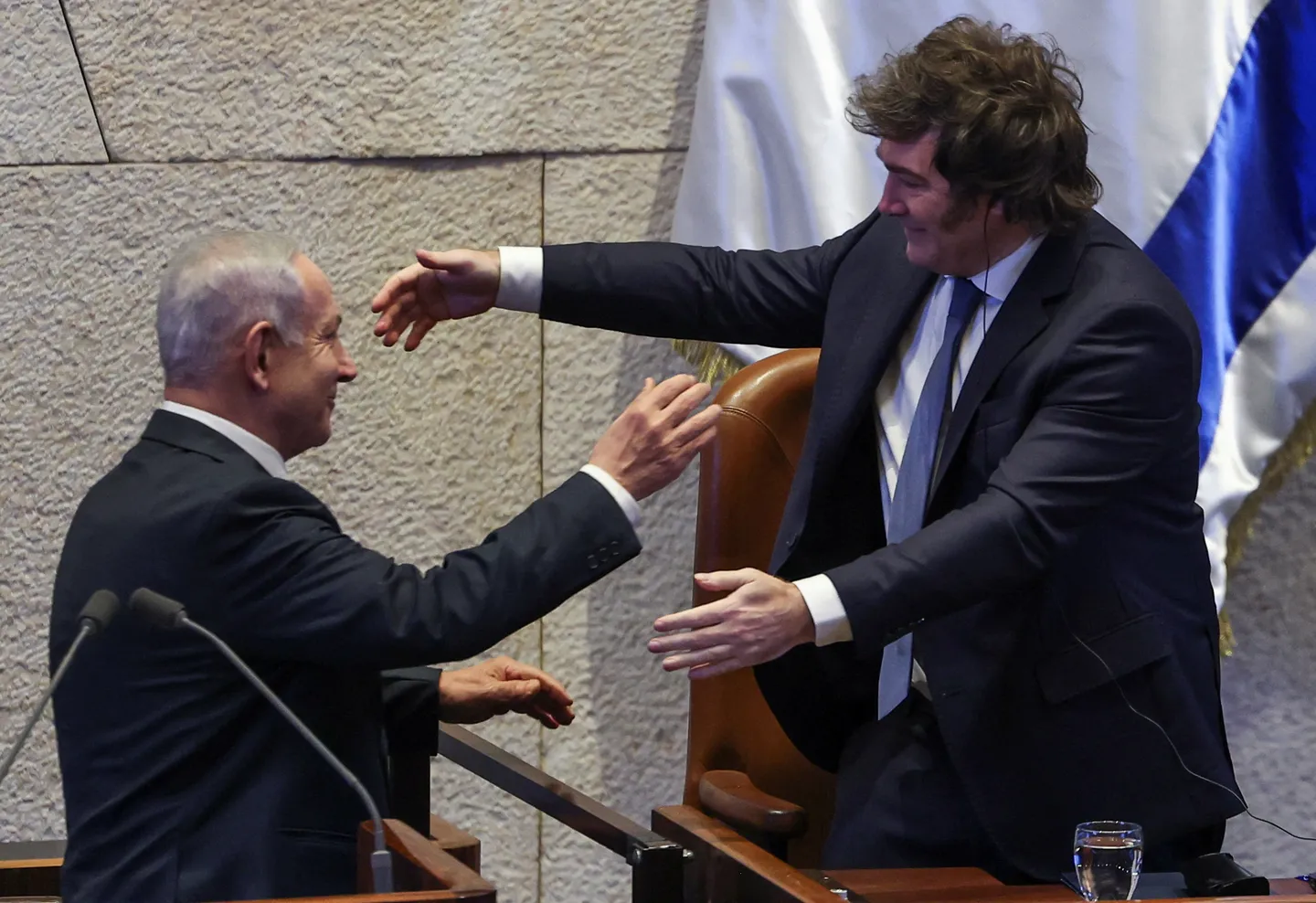 Milei reafirma apoyo a Israel tras reunión con Netanyahu en Nueva York, mientras crecen las críticas
