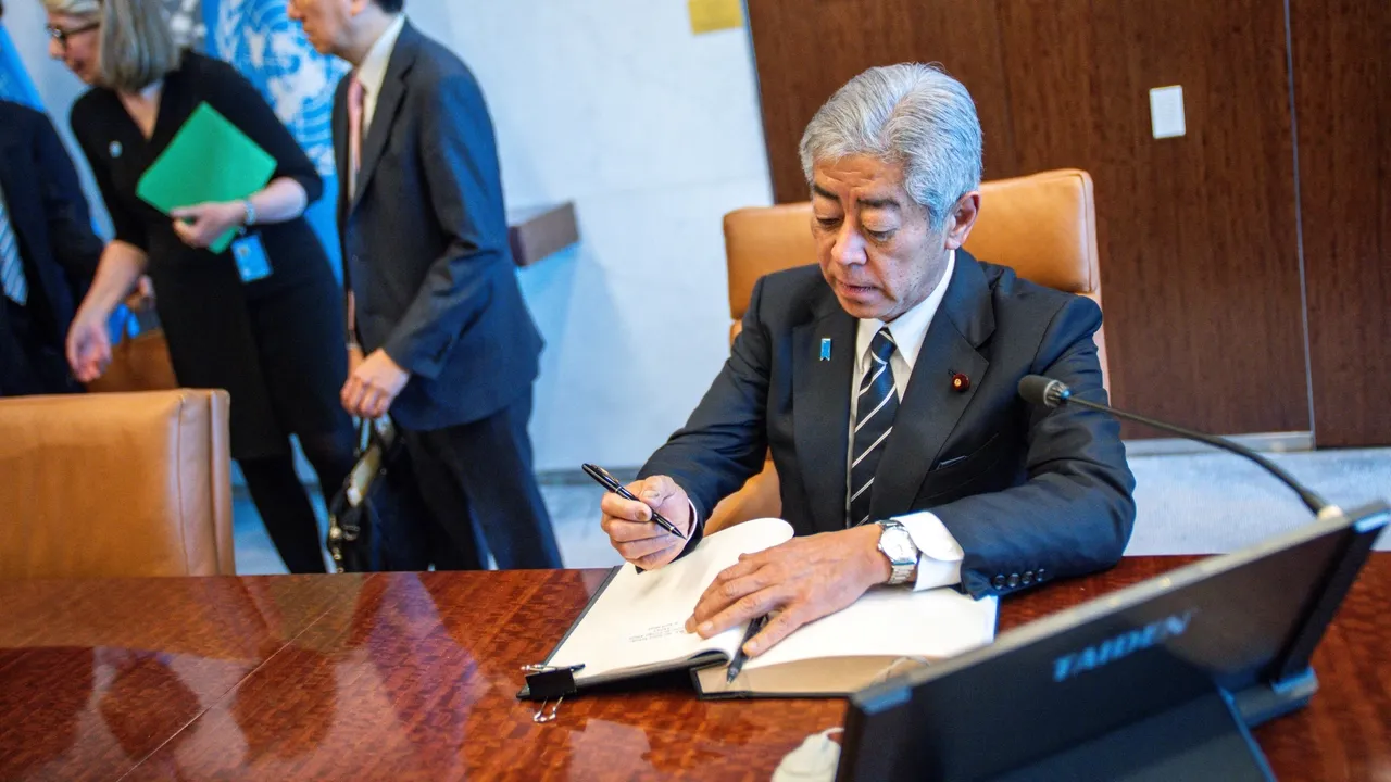 ژاپن به ایران: فرصت توافق با آمریکا را از دست ندهید