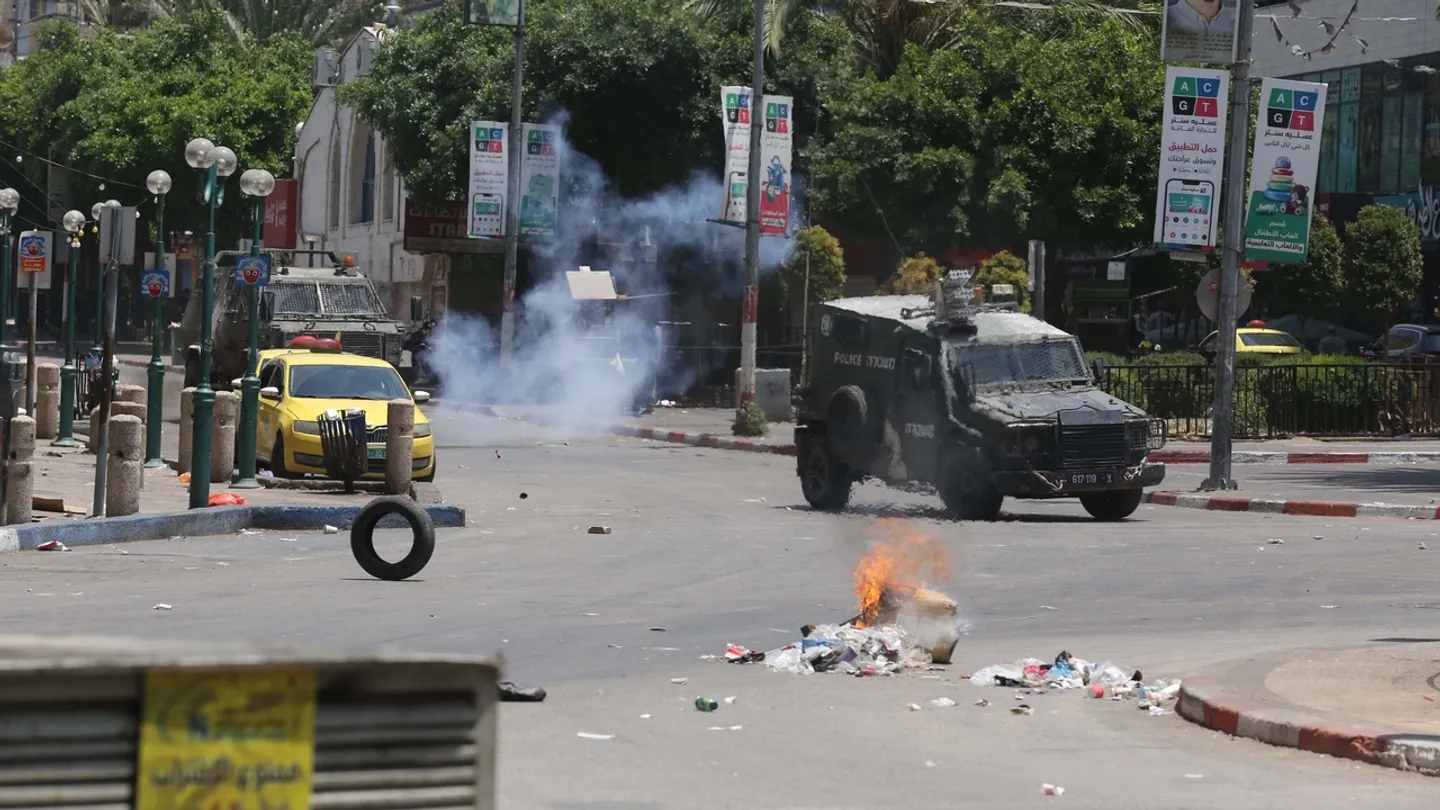 جيش الاحتلال يعتقل 150 فلسطينياً خلال أسبوع في مدن الضفة وبن غفير يقتحم الأقصى مجدداً