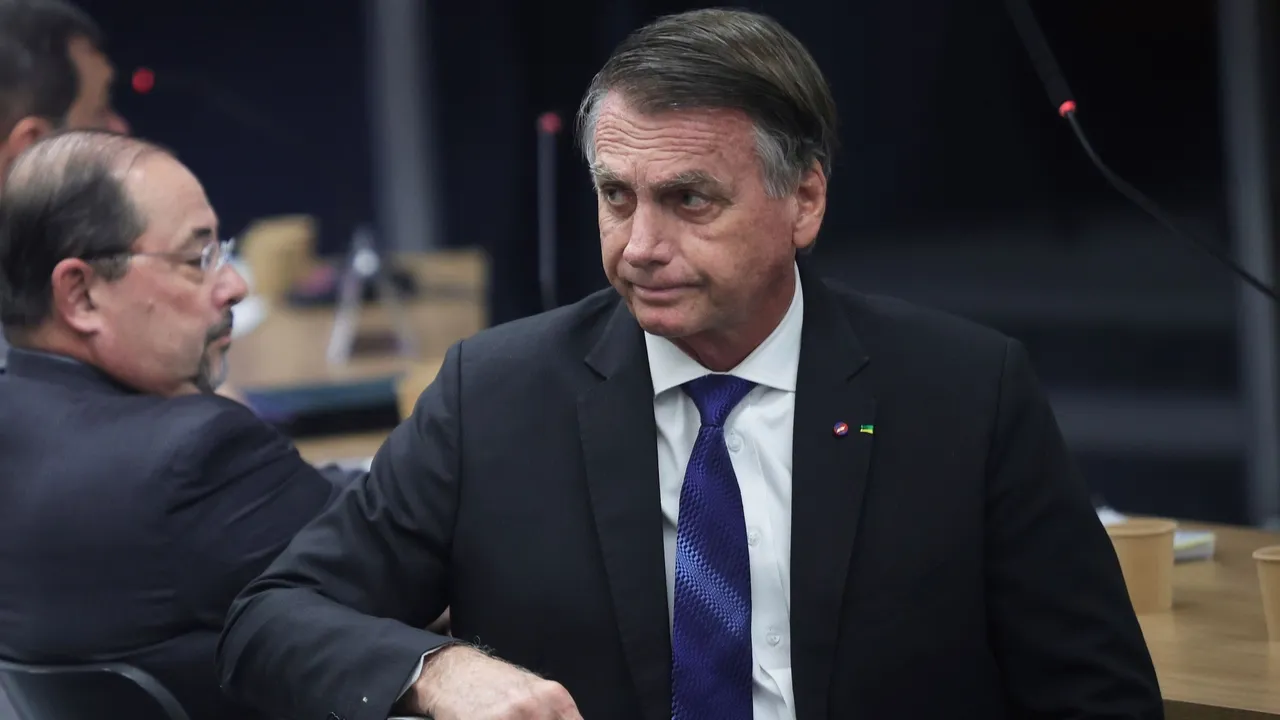 Bolsonaro nega acusações de golpe em depoimento no Supremo Tribunal Federal