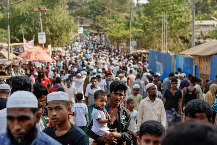 Wars now displace over 122 million people as aid funding falls, UN says