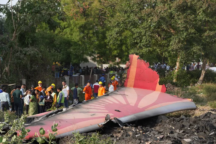 Death toll from India plane crash rises to 265,  with one survivor