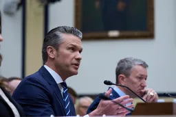 Šef Pentagona: SAD pomno prati razvoj situacije između Izraela i Irana