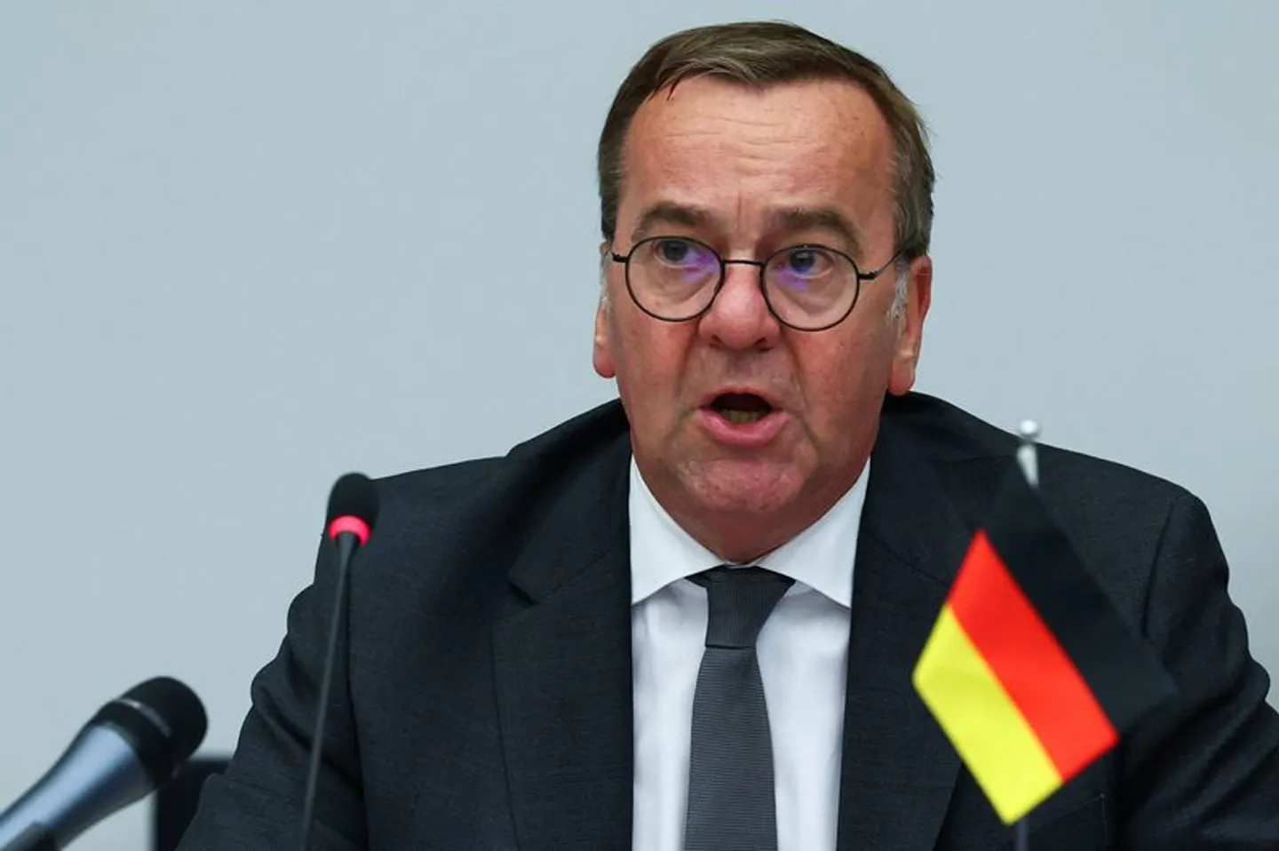 Pistorius: Bundeswehr gehört in Mitte der Gesellschaft