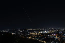 Iran retaliates with massive missile barrage at Israel