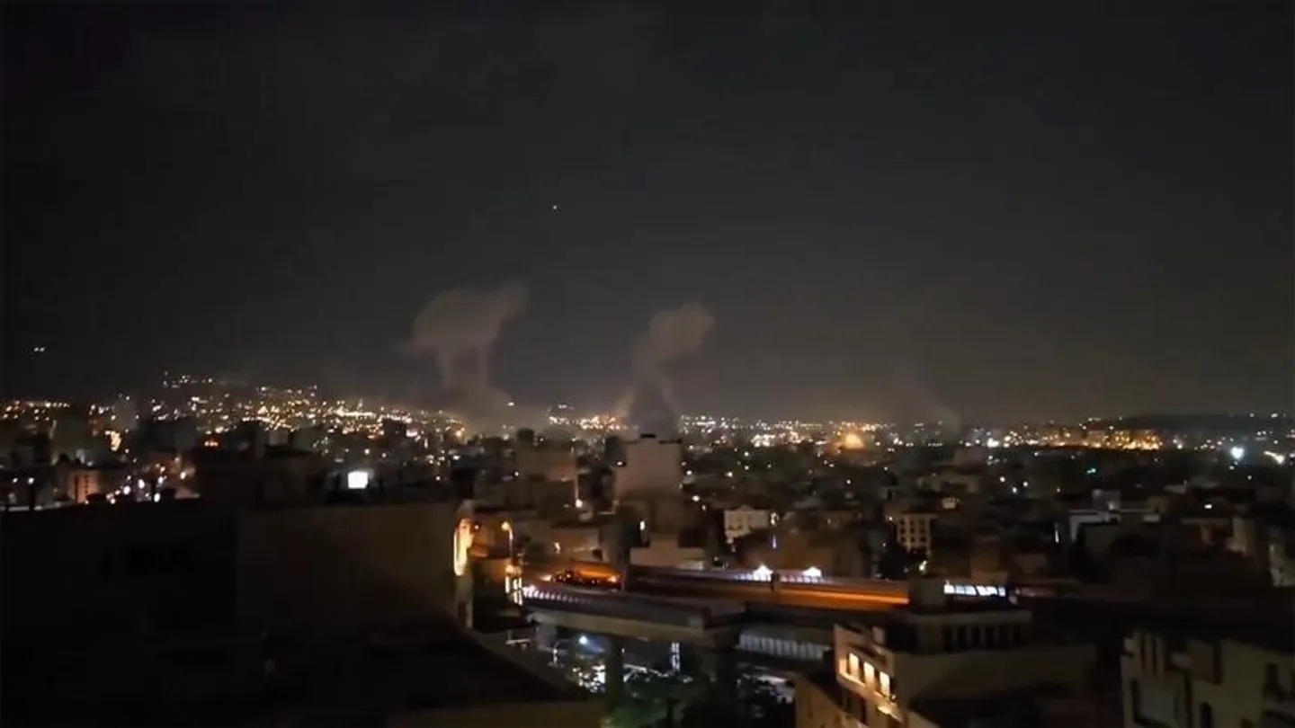 Ushtria Izraelite: Rreth 200 avionë luftarakë izraelitë sulmuan Iranin me 330 copë municioni