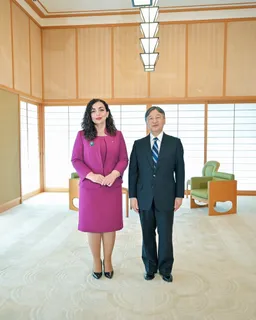 Presidentja e Kosovës, Vjosa Osmani pritet në takim nga Perandori i Japonisë
