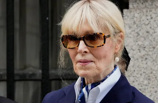 Trump asks Supreme Court to overturn E Jean Carroll case verdict