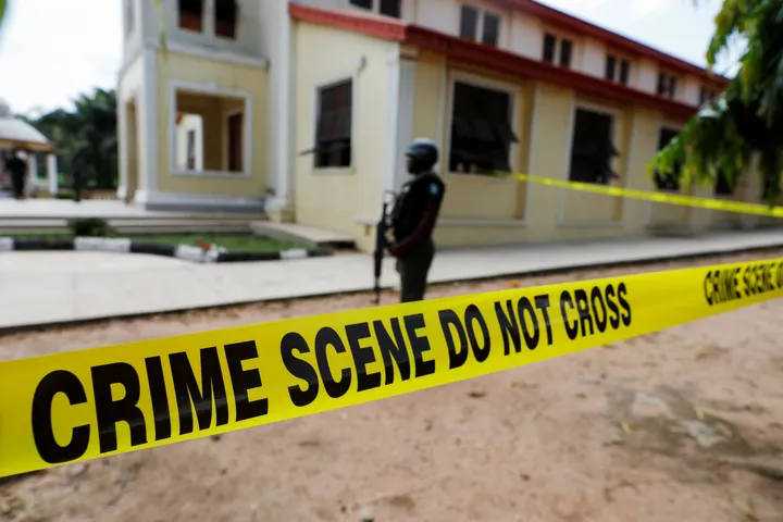 At least 102 killed in armed attack in northern Nigeria