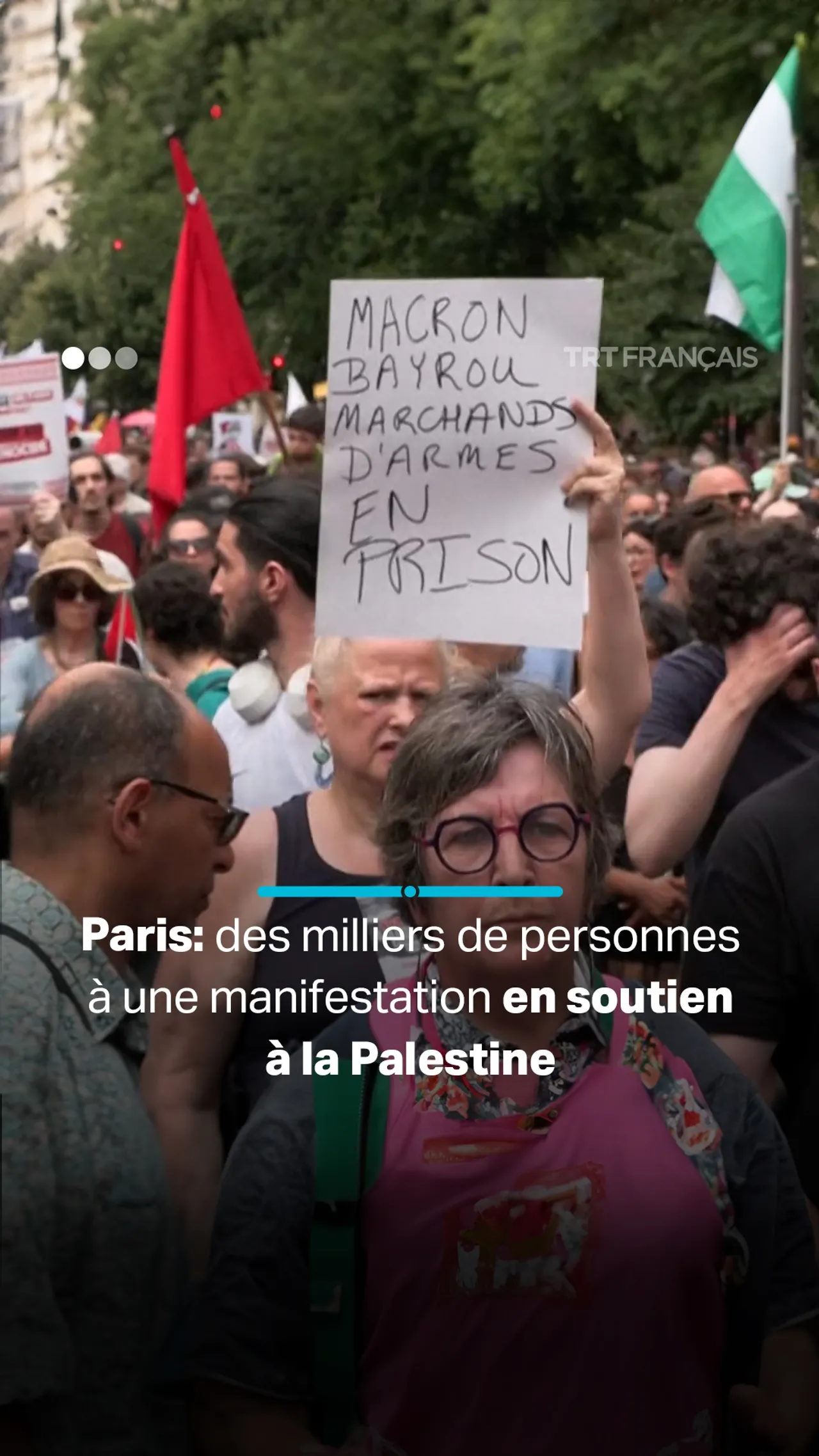 Paris: des milliers de personnes à une manifestation en soutien à la Palestine