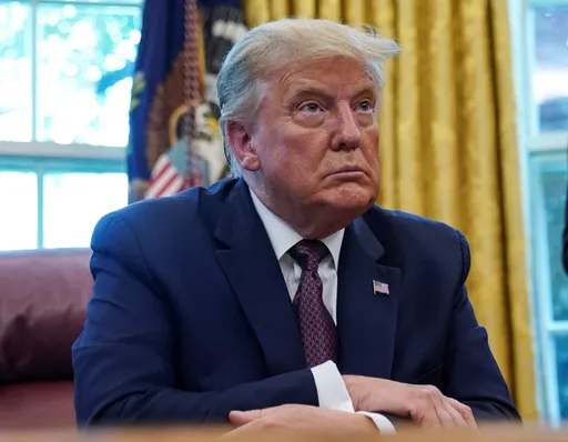 Administrata Trump shqyrton zgjerimin e ndalimit të udhëtimit për 36 vende të tjera