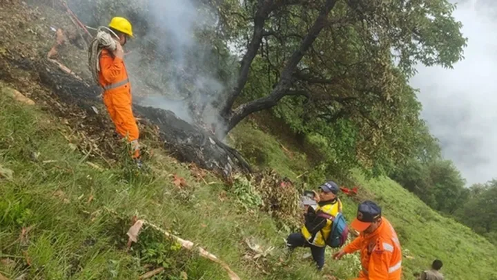 Multiple people killed after helicopter crash in Indian Himalayas