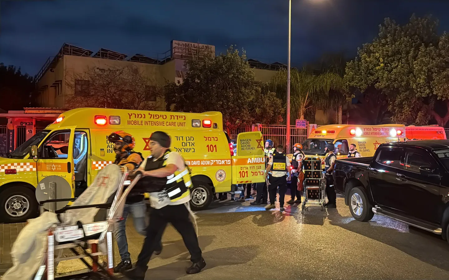 La dernière riposte iranienne fait 8 morts et plus de 100 blessés, selon les secours israéliens
