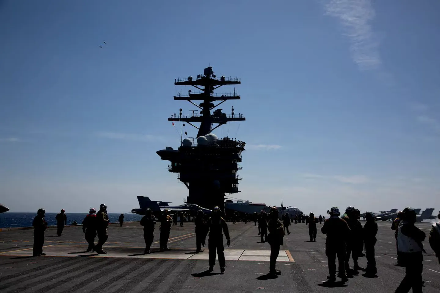 США решили помочь Израилю?