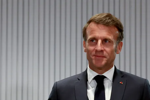 Macron: Ndryshimi i regjimit në Iran me forcë do të ishte një “gabim strategjik”