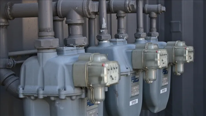 EU outlines strategy to end Russian gas imports by 2027