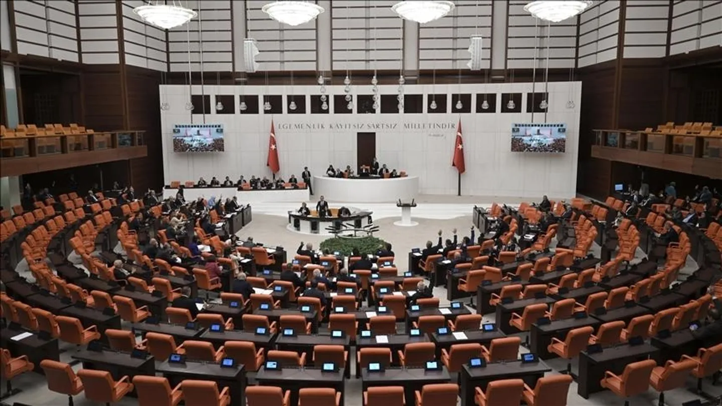 Türkiye: Parlament verurteilt israelischen Völkermord und Angriffe auf Iran