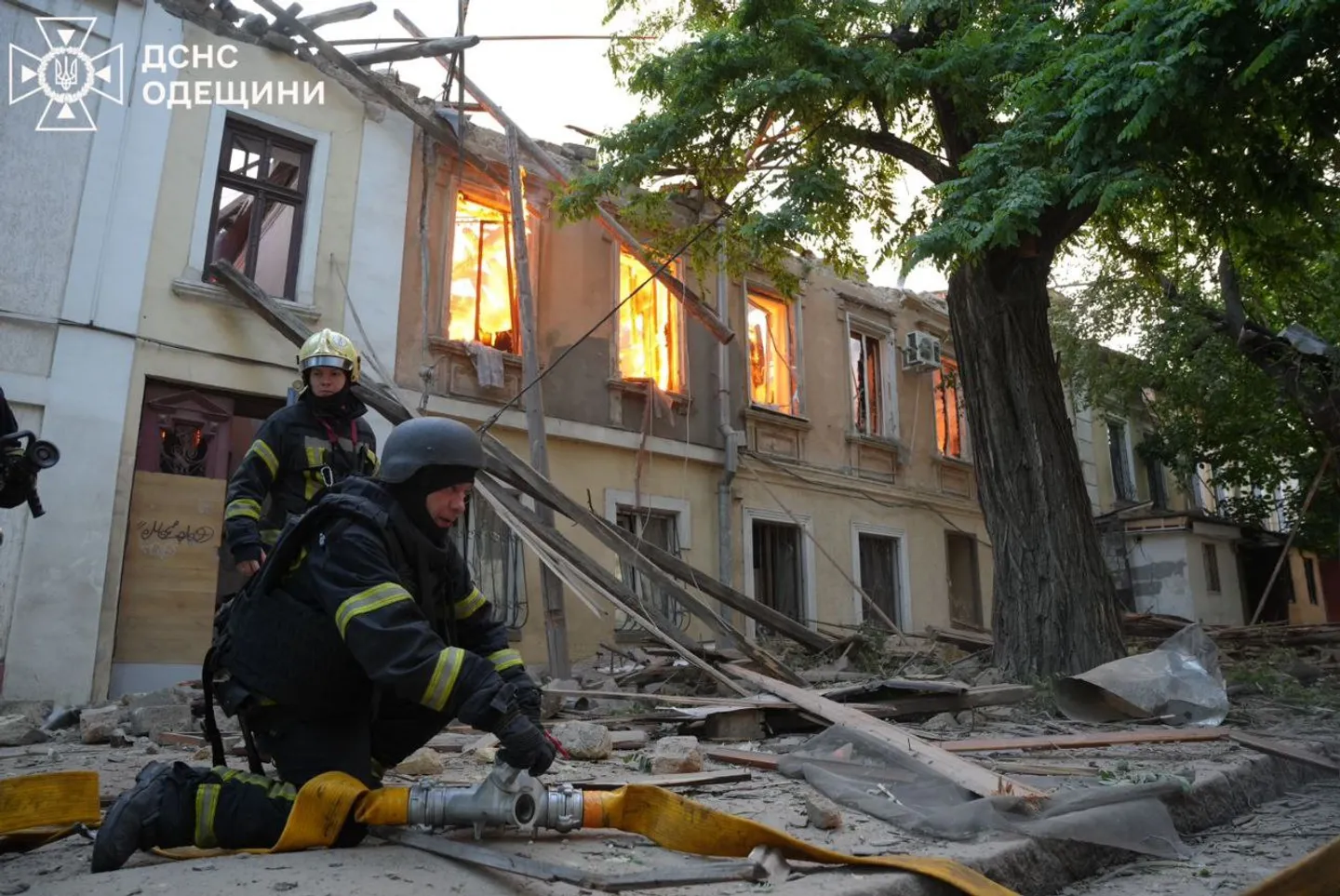 U ruskom napadu na Odesu ranjeno najmanje 13 osoba