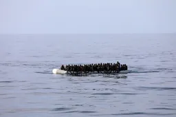 At least 60 migrants feared dead in Libya shipwrecks