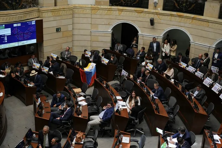El Congreso aprueba reforma laboral en Colombia: qué implica la ley impulsada por Petro
