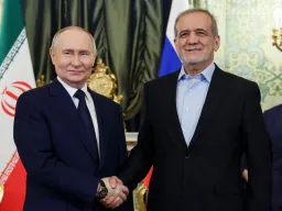 Putin: "Hücumlara baxmayaraq, İranın yeraltı uranın zənginləşdirilməsi obyektlərinə heç nə olmayıb"