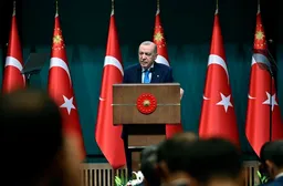 Erdoğan propozon samit për Ukrainën: Istanbuli si “qendër paqeje”