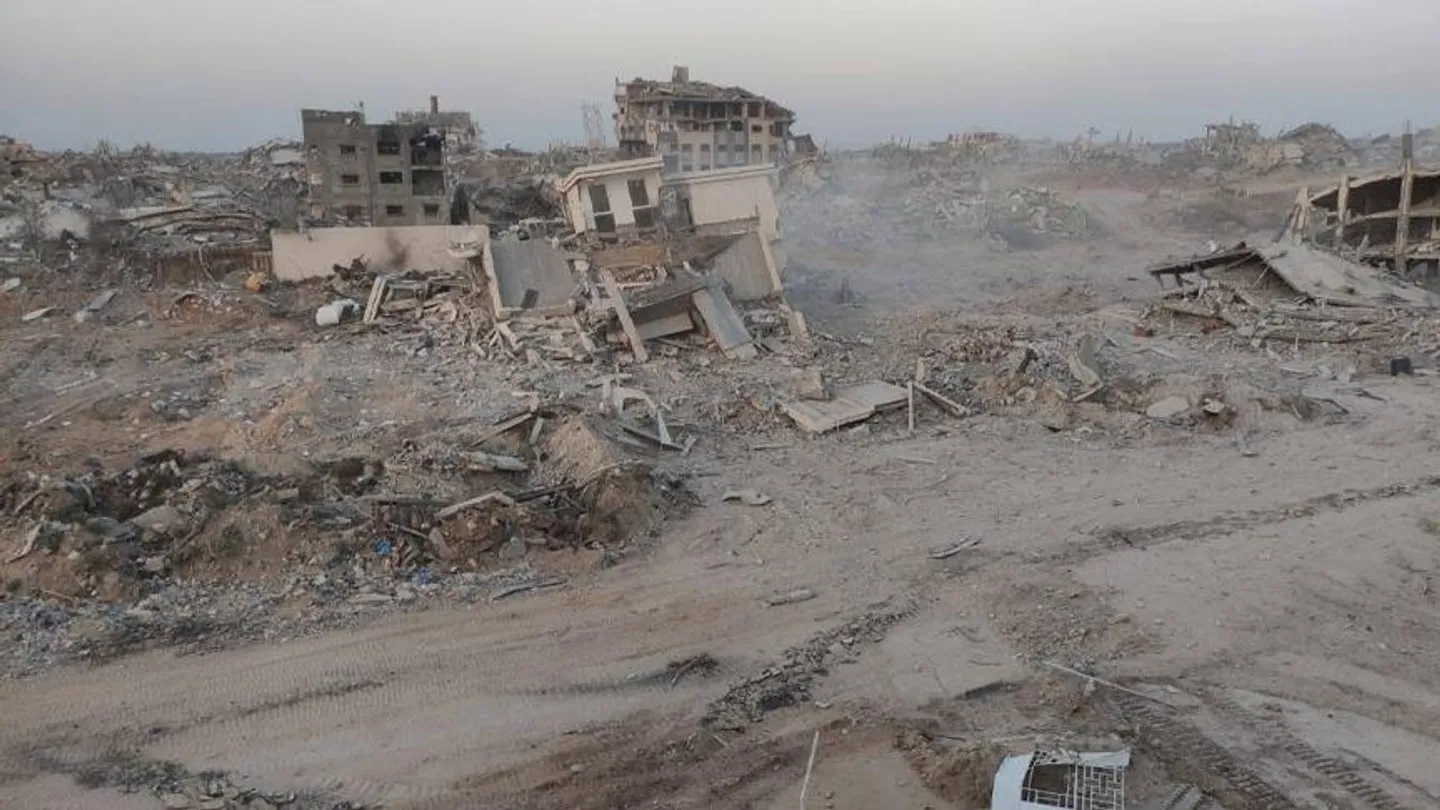 الاحتلال ينذر سكان 4 مناطق في خان يونس بإخلائها.. وحماس: تدمير مركز غسيل الكلى شمال غزة جريمة جديدة