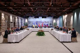 Second round of Russia-Ukraine peace talks begin in Istanbul