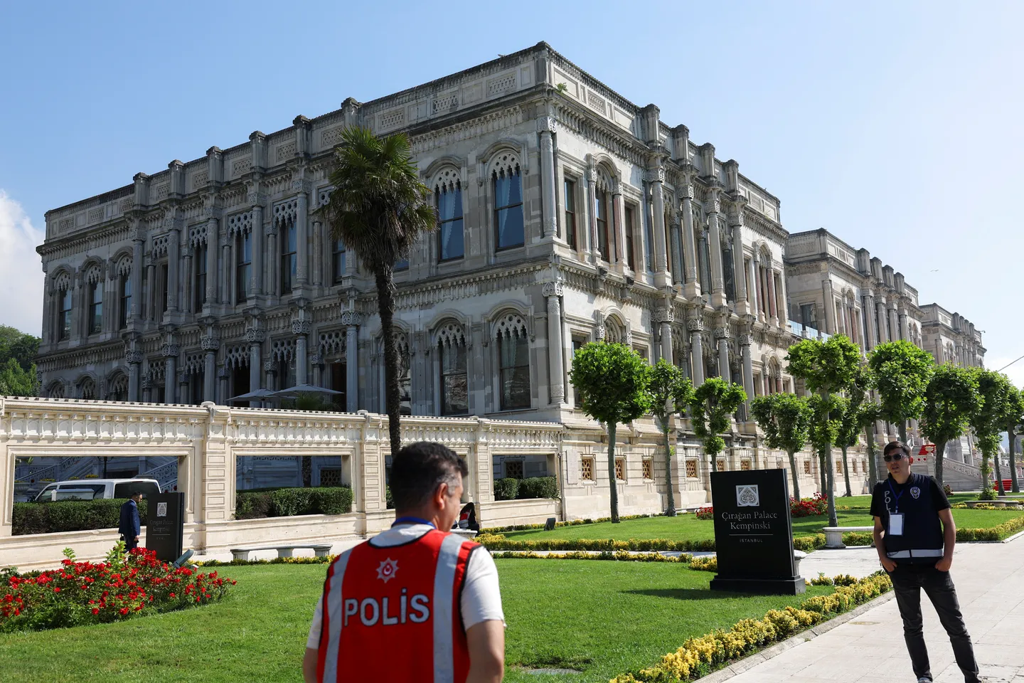U Istanbulu počinju mirovni pregovori Rusije i Ukrajine uz posredovanje Turkiye