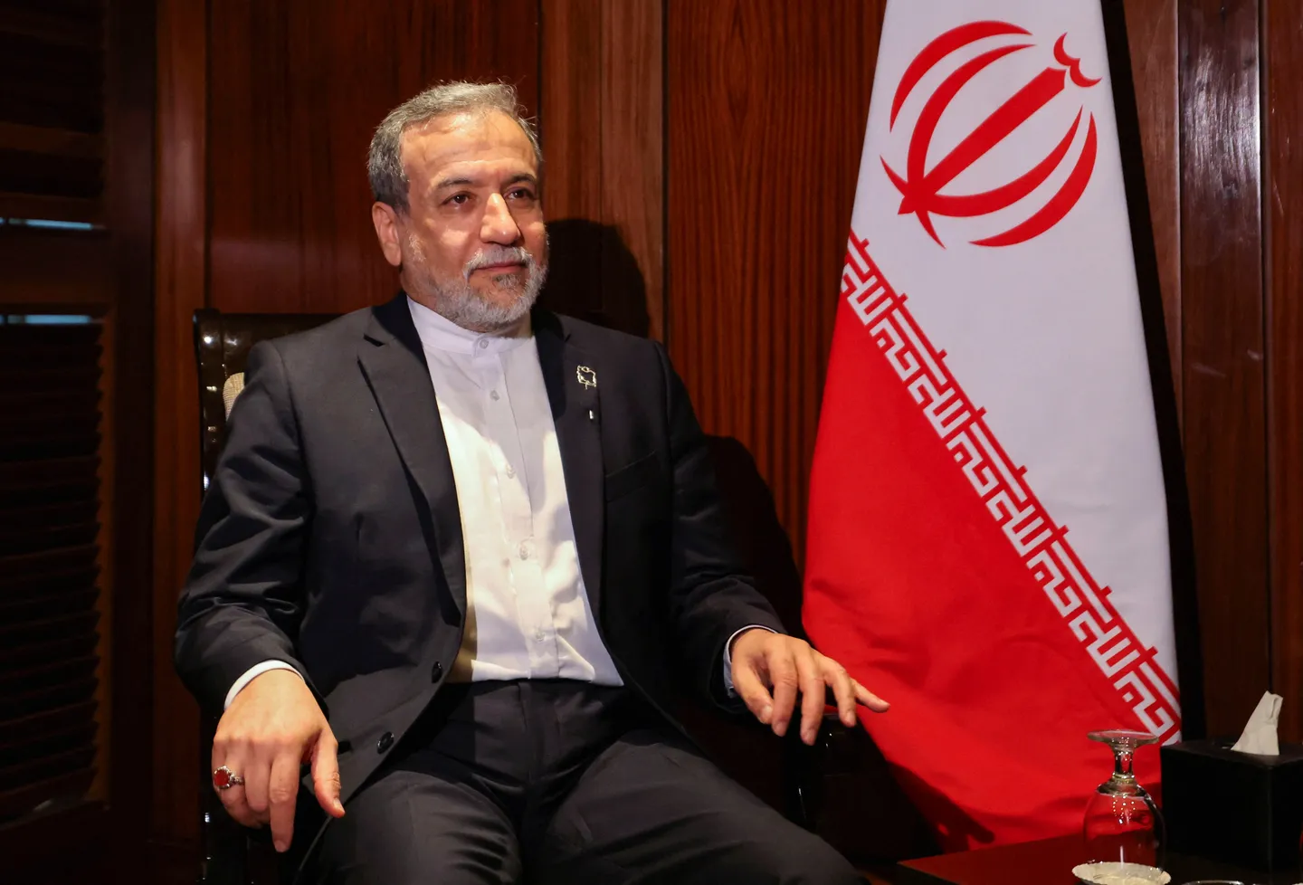 عراقجي: إيران غير مقتنعة بجدوى استئناف مفاوضات الاتفاق النووي.. وتحذير من خطوات تصعيدية