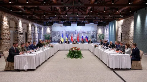 World awaits Russia-Ukraine talks in Istanbul amid escalating conflict