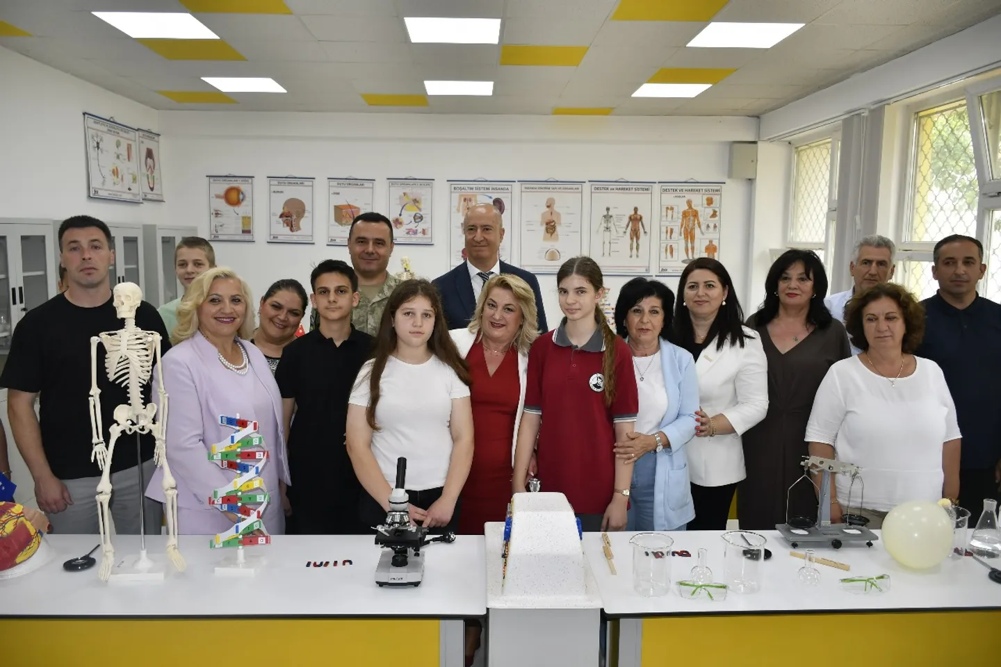 Ushtria turke vazhdon të mbështesë arsimin në Kosovë