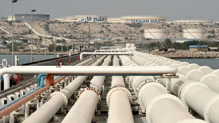 Why the Strait of Hormuz is so crucial for maintaining global supply chains