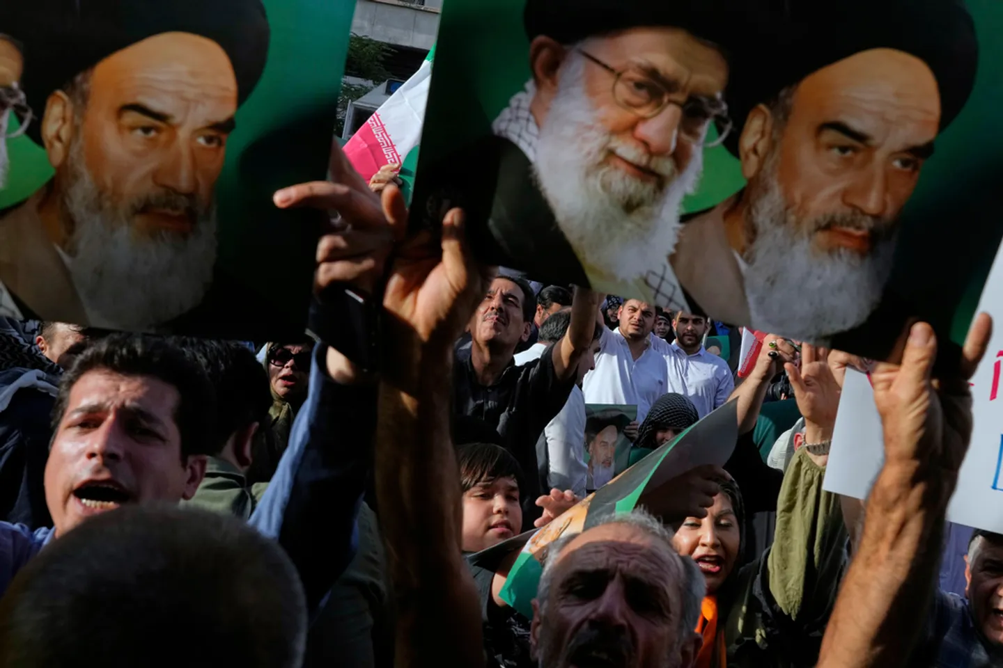 Il leader supremo dell'Iran dichiara vittoria su Israele, affermando che è "quasi crollato"