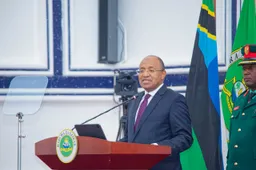 Rais wa Zanzibar ahutubia Baraza la Wawakilishi, asifia miaka mitano ya uongozi wake