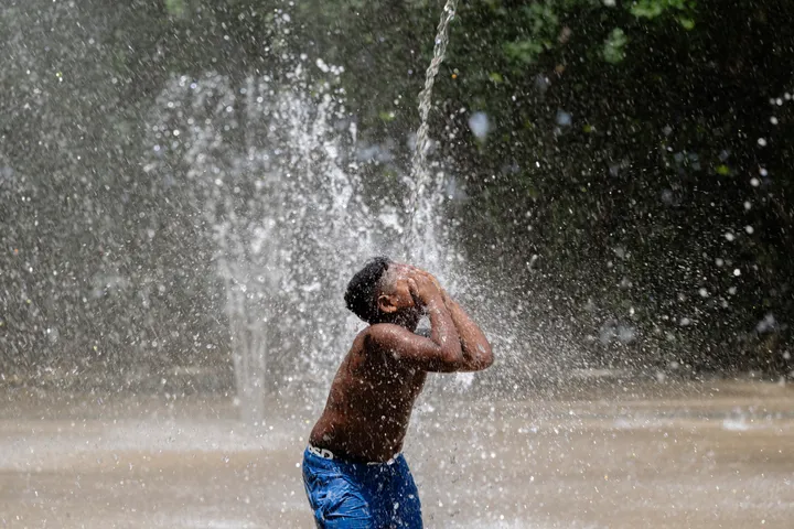 Brutal heatwave hits US East and Midwest, health warnings issued as temperatures soar