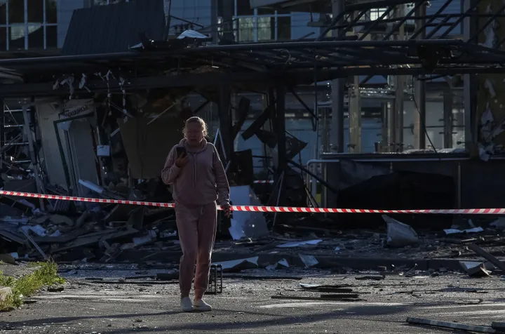 Ukraina Russiýanyň Kiýewe garşy guraýan hüjümlerini dowam edýändigini aýtdy